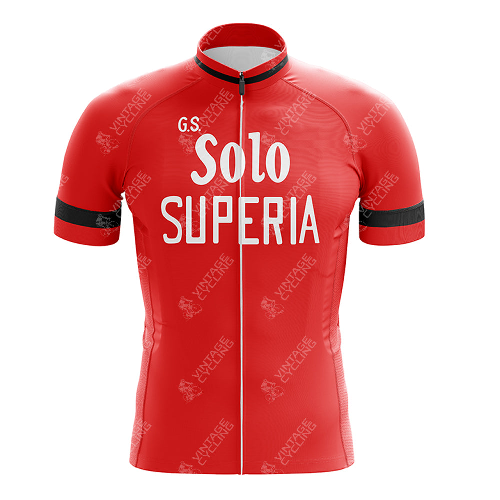 Retro red Legnano cycling jersey with Solo and SUPERIA in white on the front. This stylish set features short sleeves with black bands and a front zipper, embodying classic charm.