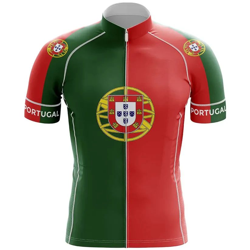 The Peeking Black Cat Men Short Sleeve Cycling Set features a front zipper and short sleeves, with a playful black cat design on the jersey. "Portugal" is written on the sleeves, and the set combines comfort with standout style for cyclists.