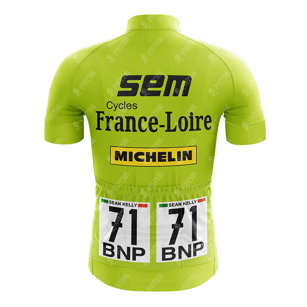 The SPLENDOR Retro Short Sleeve Cycling Set features a green customizable jersey with SEM, Cycles France-Loire, Michelin, and BNP logos, "71" number tags on the back, and "Sean Kelly"—ideal for fans wanting authentic retro style.