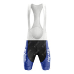 Pair the Alfa Lum Legnano Green Retro Short Sleeve Cycling Set with cycling bib shorts featuring a white strap and blue-black lower section. "Reynolds" is printed in white on the sides for a vintage, athletic look inspired by retro cycling designs.