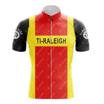The Peugeot BP Dunlop Retro Short Sleeve Cycling Set features a classic short-sleeved jersey—ideal for fans of vintage cycling style and customizable gear.