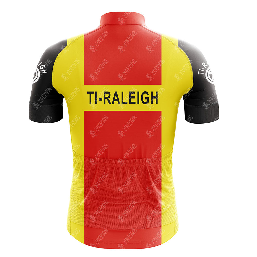 Back view of the Peugeot BP Dunlop Retro Short Sleeve Cycling Set in classic team colors with logos on the upper back and sleeves—ideal for any retro cycling set fan.