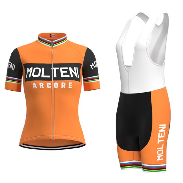 Capture Eddy Merckxs spirit with the Womens Molteni Orange Retro Cycling Jersey Set. The jersey features MOLTENI ARCORE, black sleeves, and rainbow trim, while the bib shorts have an orange side panel, making it ideal for cycling enthusiasts craving classic style.