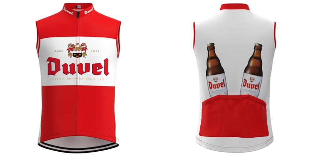 Front and back view of the Duvel Beer Retro Cycling Jersey Set in red and white, featuring the Duvel Beer logo with a crest on the front and two beer bottles snugly placed in the back pockets.