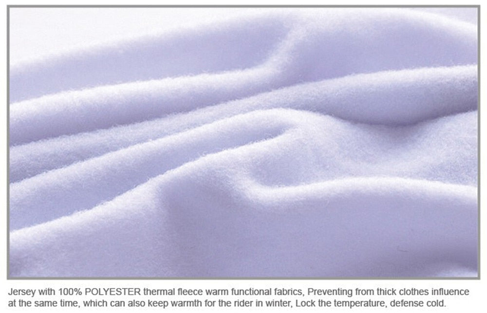 Close-up of soft, white polyester thermal fleece fabric showing gentle folds. It looks warm, cozy, and is ideal for the Netherlands Cycling Team Long Set. Features include warmth retention, temperature locking, and cold defense—perfect for the cycling team.
